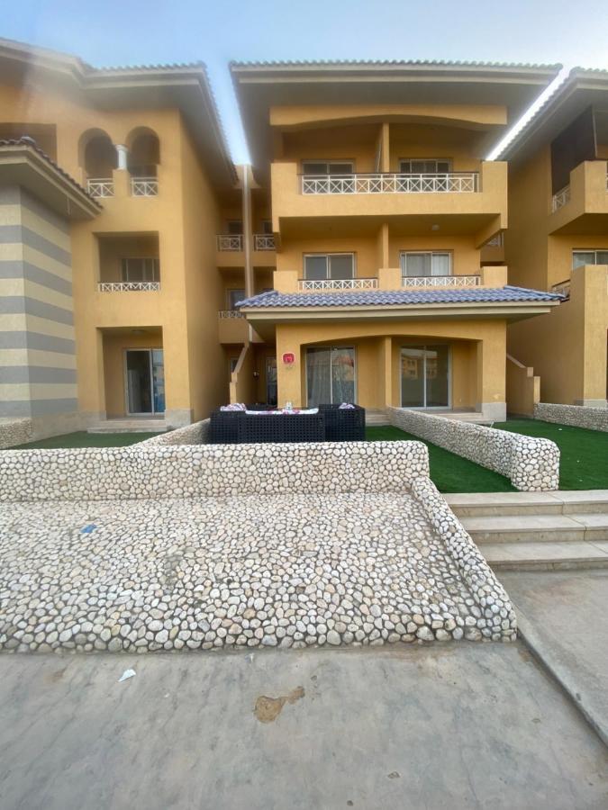 Aqua Caribbean Chalet Sokhna Ain Sukhna Exteriör bild