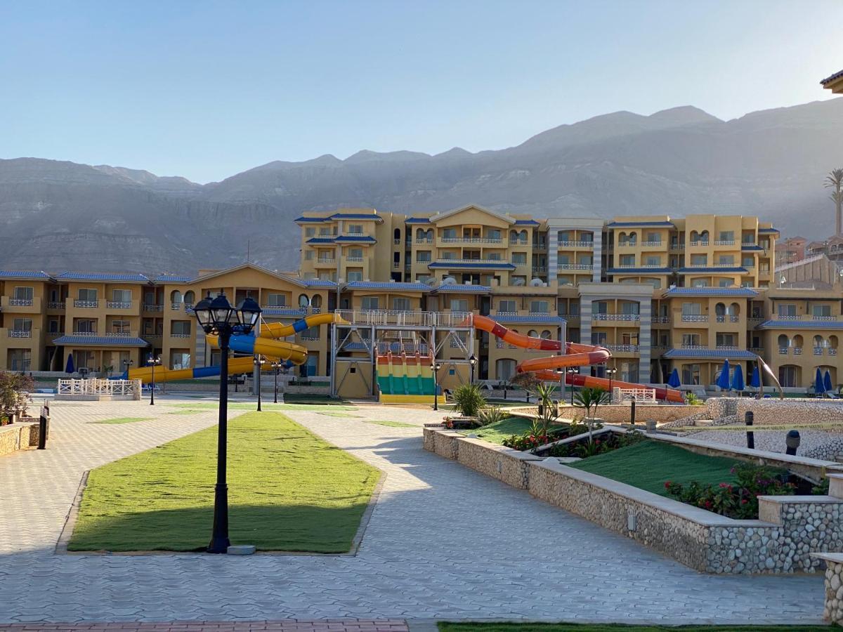 Aqua Caribbean Chalet Sokhna Ain Sukhna Exteriör bild